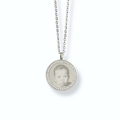 Engravable Round Memory Pendant